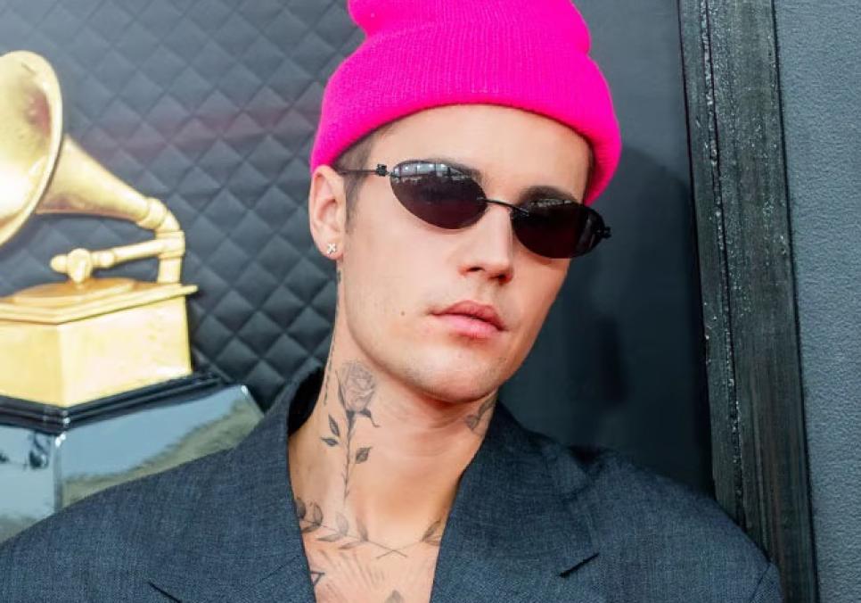 Джастін Бібер анонсував виступ на Coachella та поділився рідкісними сімейними фото