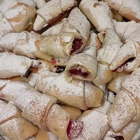 Рецепти:  Рогалики з яблучно-грушевою начинкою